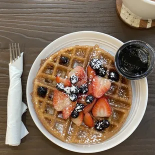 Waffle with fruit