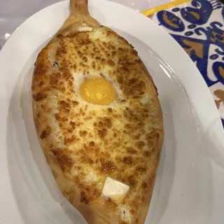 7. Acharuli Khachapuri