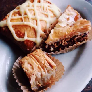 Chocolate-Hazelnut Baklava