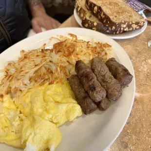 Albanian Sausage and Eggs
