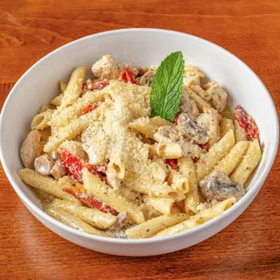 pasta dish, pasta, food