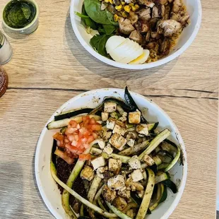 Build DESIGN YOUR OWN WARM BOWL - Chicken and Tofu