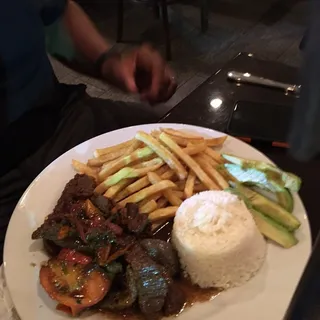 Lomo Saltado