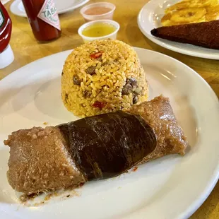 Pastele con Arroz con Gandules!
