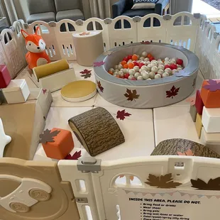 Custom Fall Leaves 8x8ft package