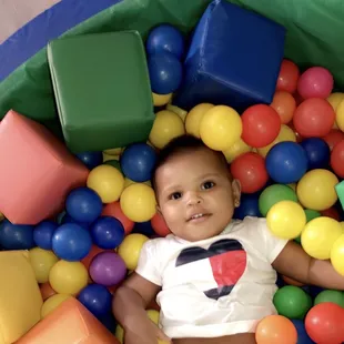 Islah in the Soft Play Ball Pit