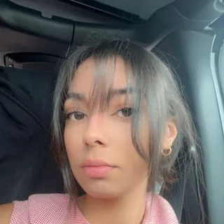 Luana G.