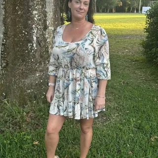 Lisa F.