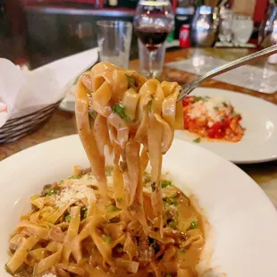 ramen and noodles, food