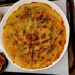 A17. Crispy Seafood Pancake ()