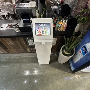Self ordering kiosk