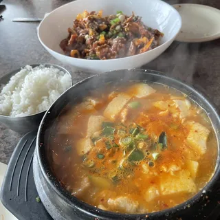 S9. Soondubu Jjigae