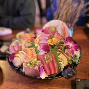 23 piece sashimi platter