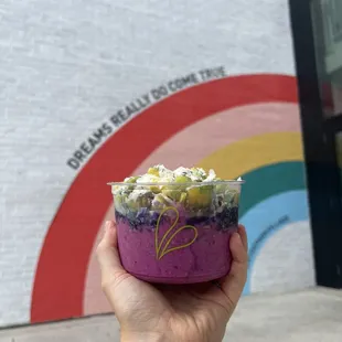 Tropical Pitaya Bowl