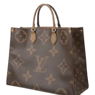 "Onthego" but Outofstock at LV. Shopatsoho.com for pricing and how to purchase this rare find!