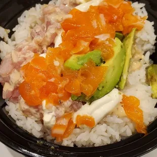 Yellowtail with salmon and other yummies.