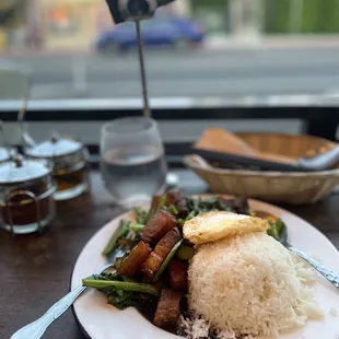 Crispy pork belly fried with Chinese broccoli &amp; Steamed Rice