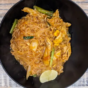 Pad Thai with chicken