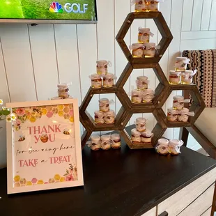 Sweet to Bee One Party