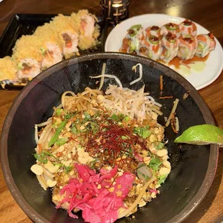 PAD THAI