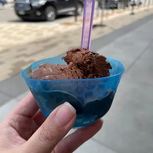 Small Dark Chocolate Gelato