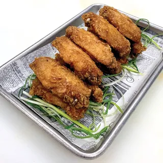 C08. Garlic Soy Chicken Wings