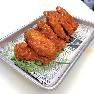 C09. Spicy Korean Chicken Wings