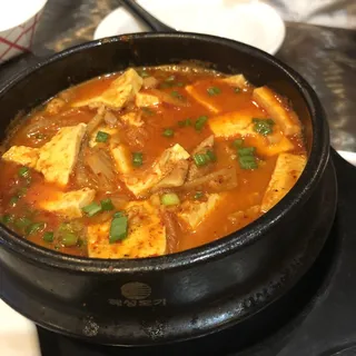 Kimchi Stew