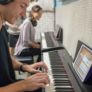 Piano Marvel Adult class (Piano group class for adult)