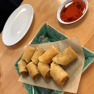 A9. Golden Spring Rolls (6)
