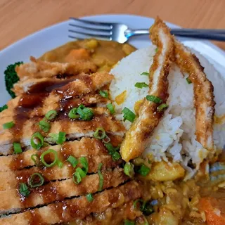 B3. Chicken Katsu Curry