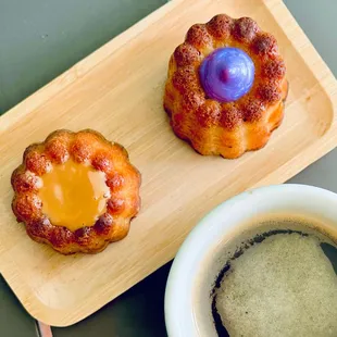 Canelé of Dulce de leche and Ube