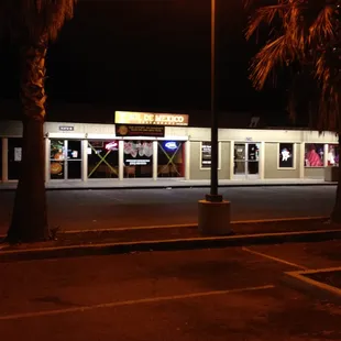an empty parking lot at night