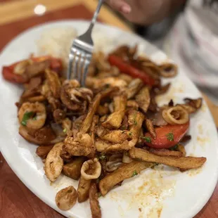 Lomo Saltado de Mariscos