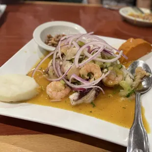 Ceviche Mixto