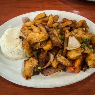 Saltado de Pescado