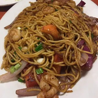 Tallarin de Camarones