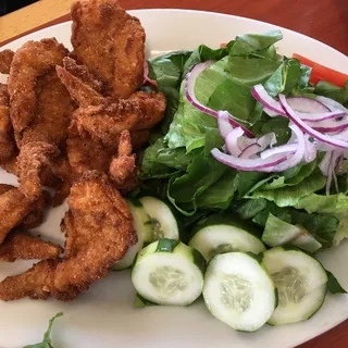 Camarones Fritos con Ensalada