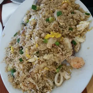 Arroz Chaufa de Mariscos