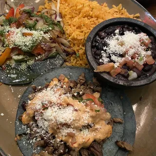 TACO VAMPIRO CARNE ASADA