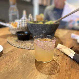 Classic Margarita, guacamole