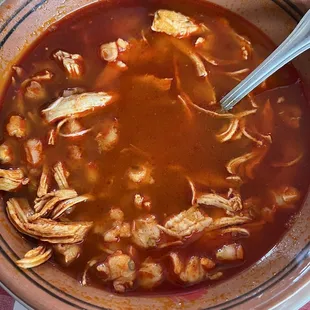 Pozole con pollo
