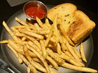 The Sipp on South Lamar