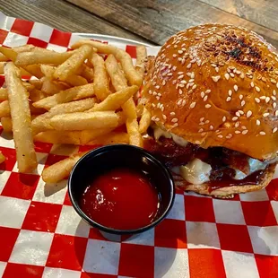 Smokehouse burger