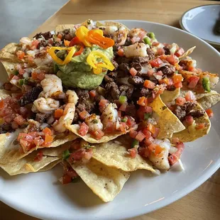 Surf &amp; turf nachos