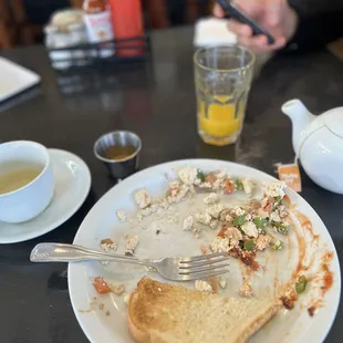 Same as the other pic (not pictured are 3 veggie sausage links that I scarfed down earlier...)