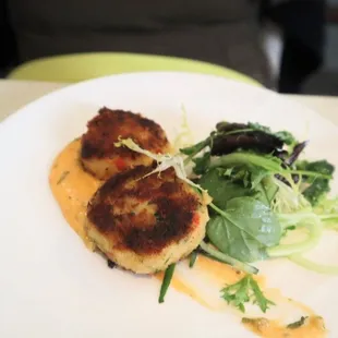 Dungeness crab cakes