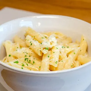 pasta dish, pasta, food