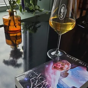 1st glass I tried was a delightful orange wine