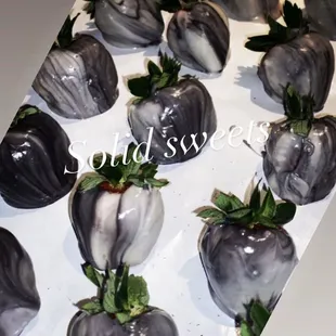 Chocolate strawberries